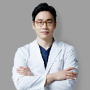 李相雨医生照片