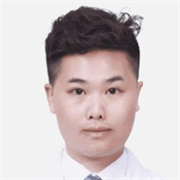 刘梦龙医生照片