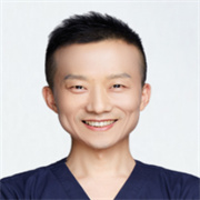 边宏远医生照片