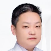 张志伟医生照片