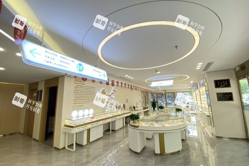 大连华厦眼科医院配镜科 大连华厦眼科医院配镜科