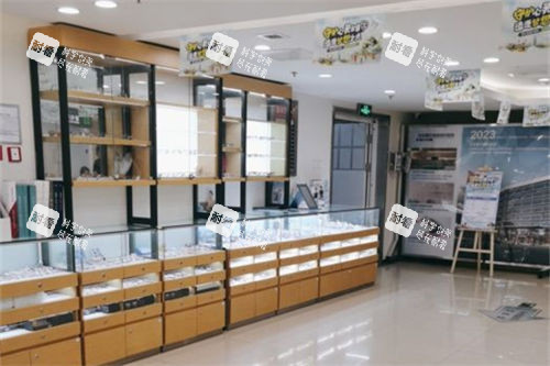 北京爱尔福康眼科医院配镜区 北京爱尔福康眼科医院配镜区