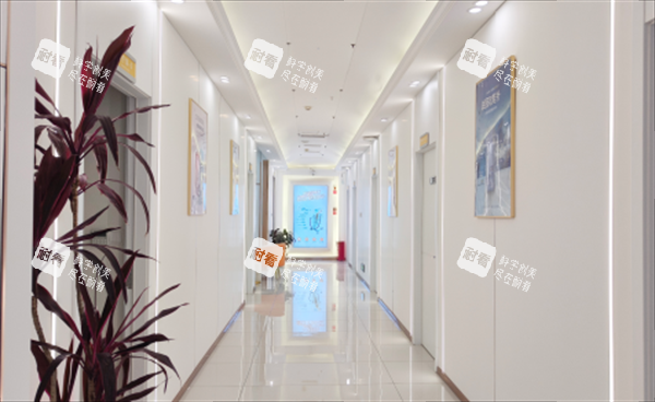 泸州琳美紫馨整形走廊图.png