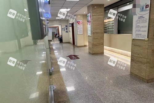 上海天佑医院口腔科内部一角.jpg