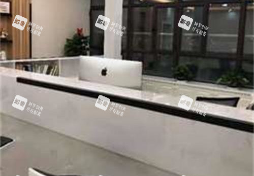 乌鲁木齐王蛟整形医院导医台.jpg 乌鲁木齐王蛟整形医院导医台.jpg