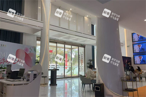 郑州悦容整形医院大厅.jpg