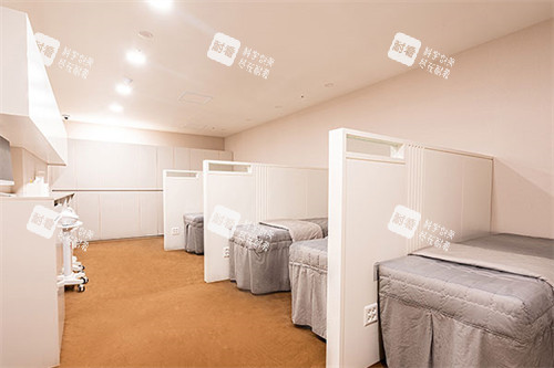 ETONNE整形外科十楼休息区.jpg ETONNE整形外科十楼休息区.jpg