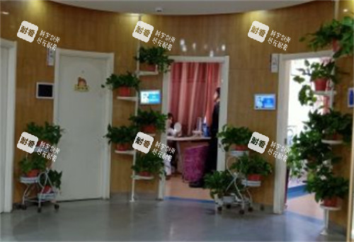 包头丽人整形等候区环境图.jpg