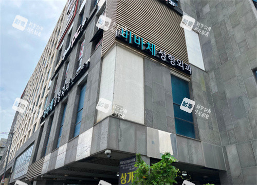 济州岛VIVACE整形门头.jpg 济州岛VIVACE整形门头.jpg