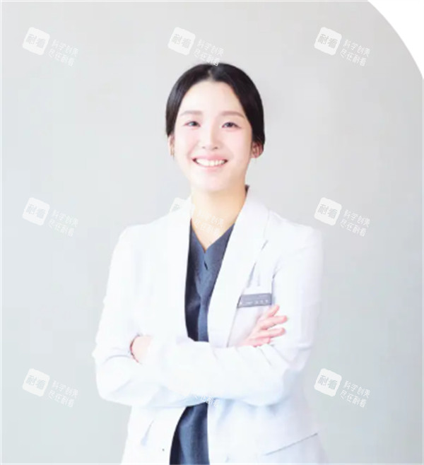 韩国LIOL皮肤科李周贤院长.jpg 韩国LIOL皮肤科李周贤院长.jpg