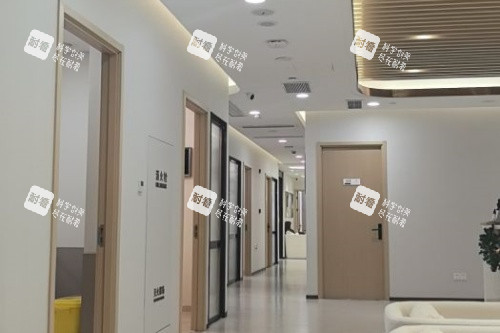 上海今识整形医院诊室.jpg