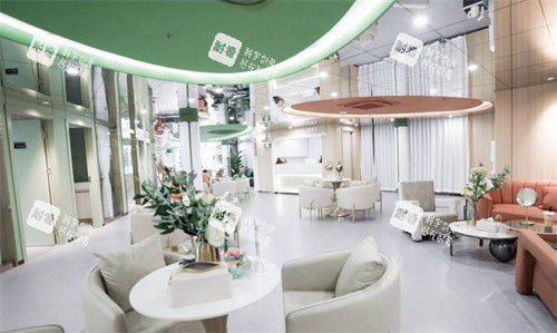 广西柏瑧医疗美容环境展示.jpg 广西柏瑧医疗美容环境展示.jpg