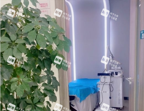 长春悦美汇医疗美容皮肤操作间.png 长春悦美汇医疗美容皮肤操作间.png
