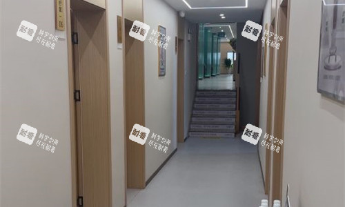 济南丽合医疗美容诊室图.jpg