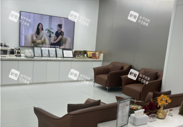 厦门瑞麒麟医疗美容等候区图.png 厦门瑞麒麟医疗美容等候区图.png