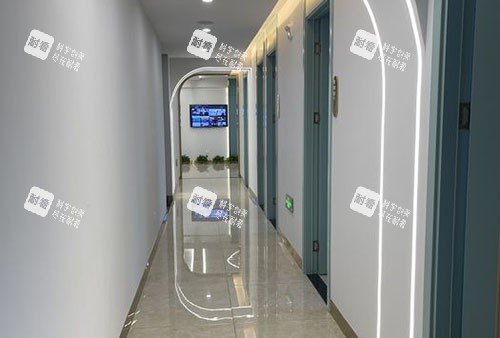 沧州静港医疗走廊环境图.jpg