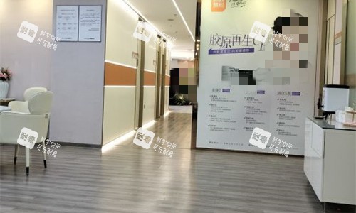 深圳鹏程医院前厅走廊图.jpg