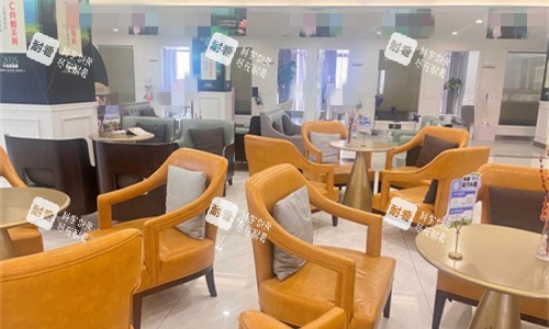 无锡丽都整形的沙发休息区展示.jpg