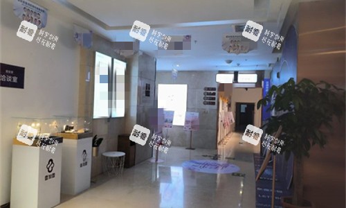 郑州壹加壹整形走廊展示图.jpg 郑州壹加壹整形走廊展示图.jpg